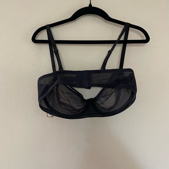 NEW Skims Ultra Fine Mesh Strapless Bra in Onyx 36D - Picture 3 of 4